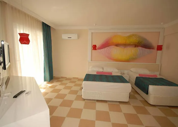 Infinity Alanya Ξενοδοχείο 4*