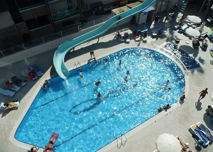 Ξενοδοχείο Infinity Alanya