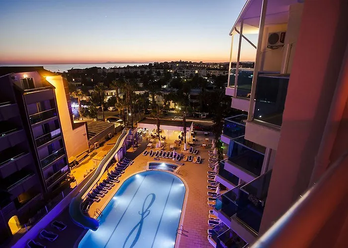 Infinity Alanya Ξενοδοχείο 4*