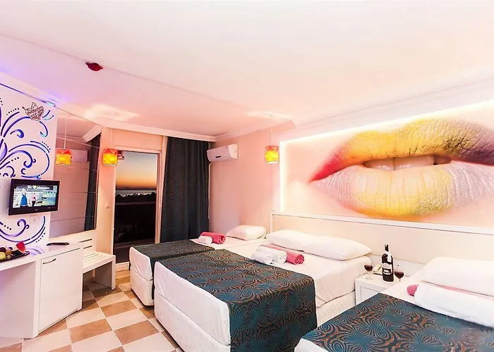 Infinity Alanya Ξενοδοχείο 4*