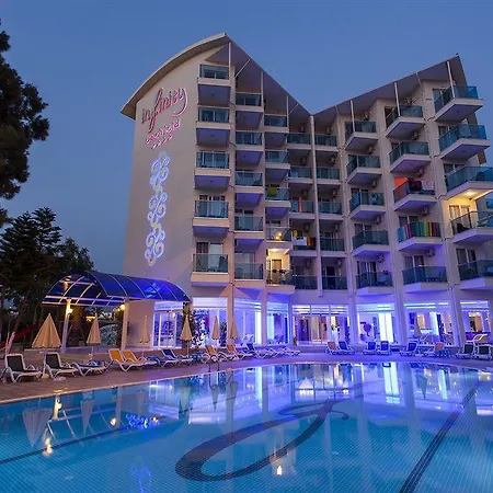 Infinity Alanya Паяллар