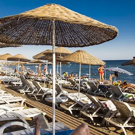 Infinity Alanya Паяллар