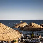 Infinity Alanya 4*